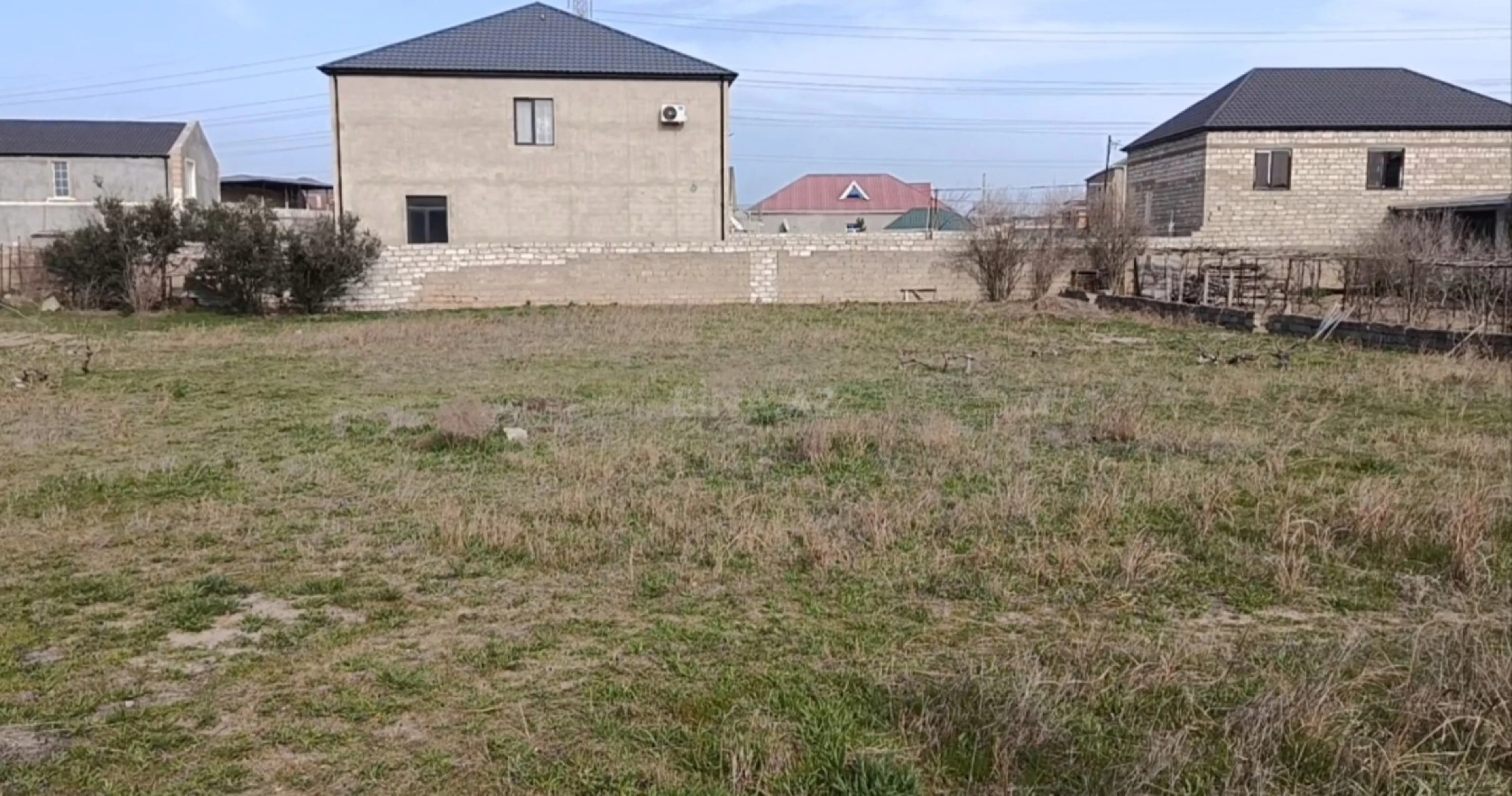 Satılır torpaq sahəsi 6 m²