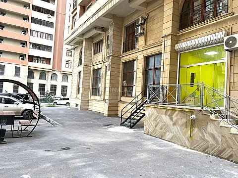 Kirayə verilir obyekt 97 m²