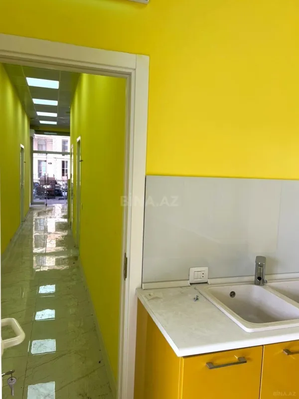 Kirayə verilir obyekt 97 m²