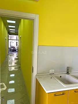 Kirayə verilir obyekt 97 m²