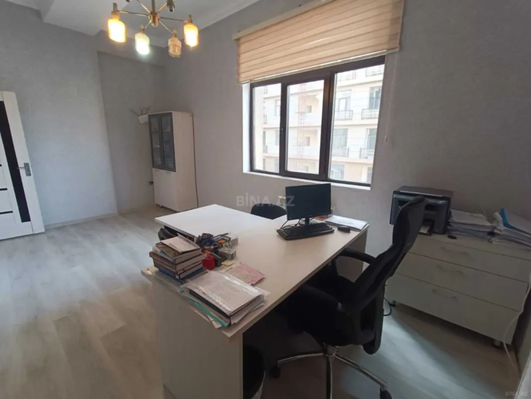 Kirayə verilir 3 otaqlı mənzil 110 m²