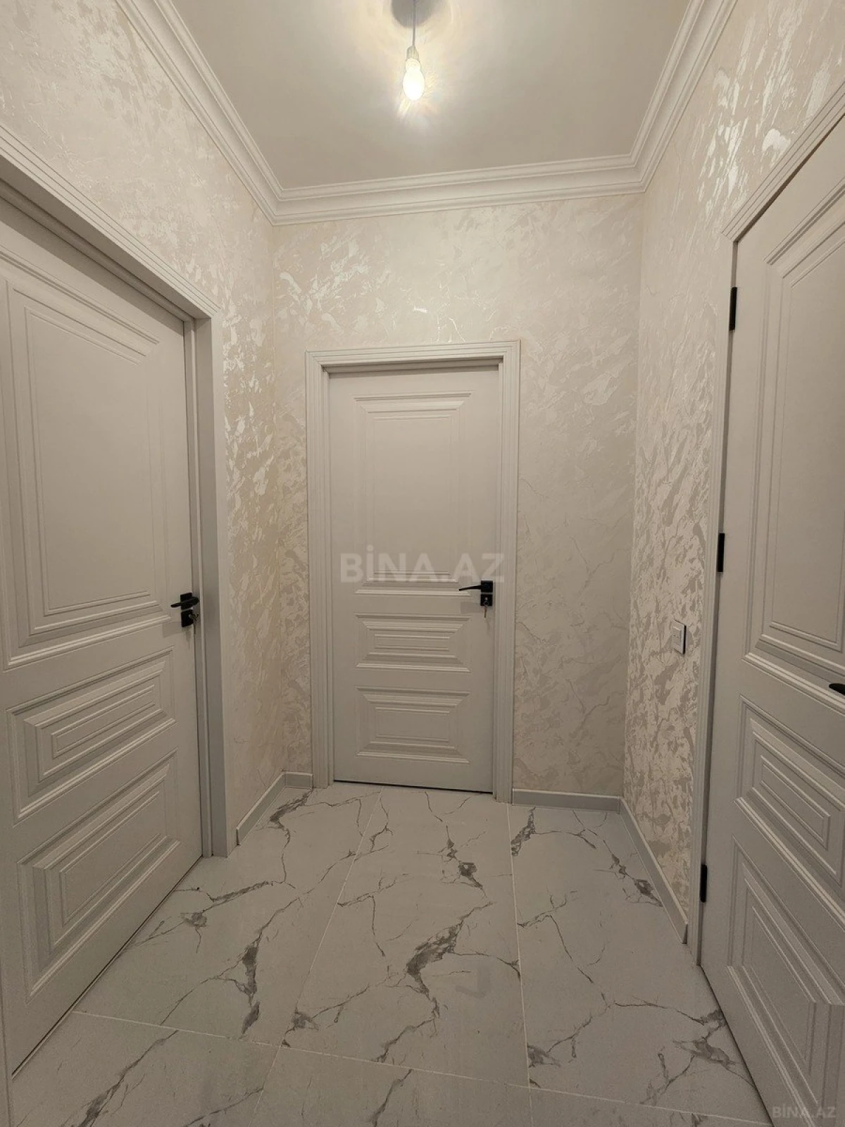 Satılır 2 otaqlı mənzil 44 m²