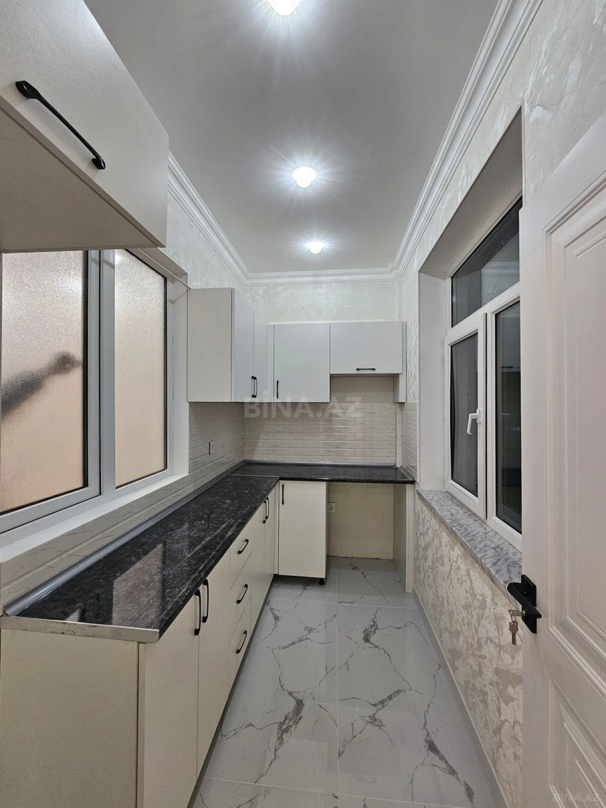 Satılır 2 otaqlı mənzil 44 m²