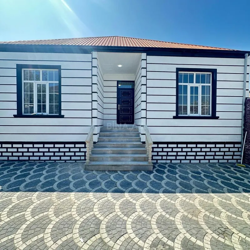 Satılır 4 otaqlı həyət evi 120 m²