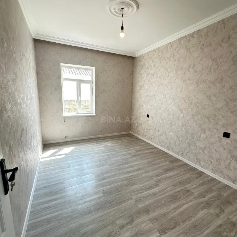 Satılır 4 otaqlı həyət evi 120 m²