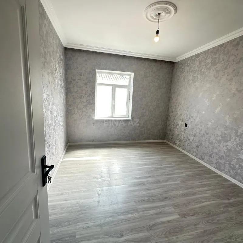 Satılır 4 otaqlı həyət evi 120 m²