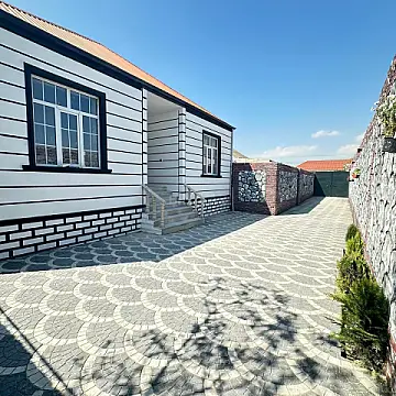 Satılır 4 otaqlı həyət evi 120 m²