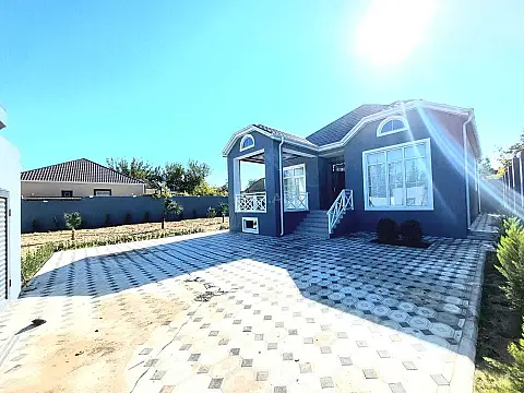 Satılır 4 otaqlı həyət evi 110 m²