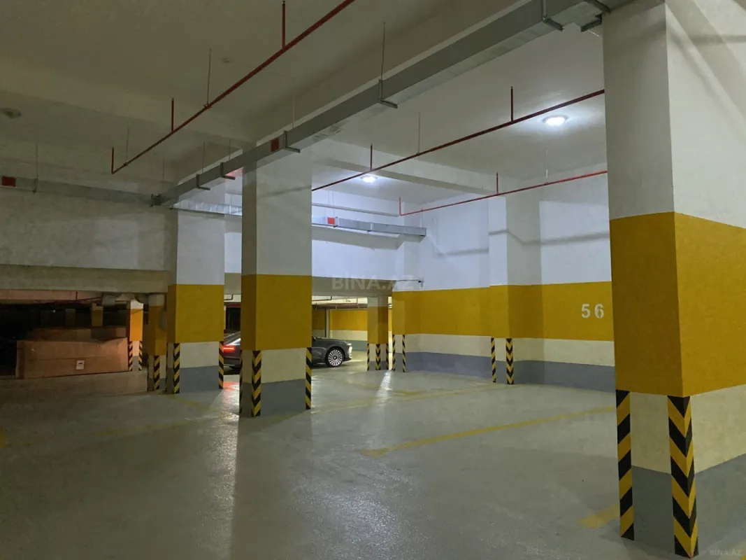 Satılır 5 otaqlı mənzil 225 m²