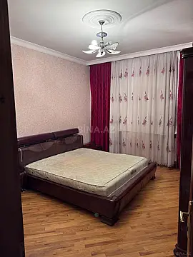 Kirayə verilir 2 otaqlı mənzil 95 m²