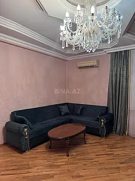 Kirayə verilir 2 otaqlı mənzil 95 m²