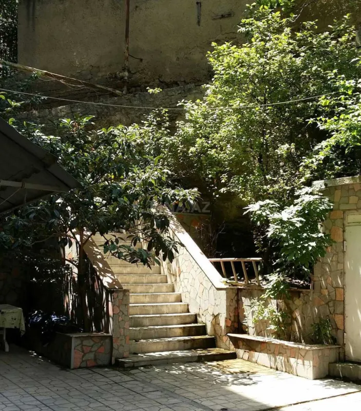 Kirayə verilir obyekt 60 m²