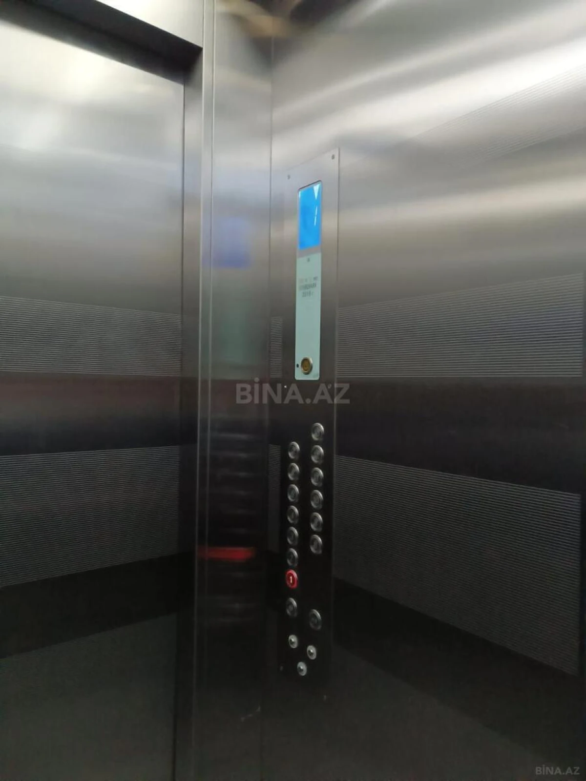 Satılır 2 otaqlı mənzil 91 m²