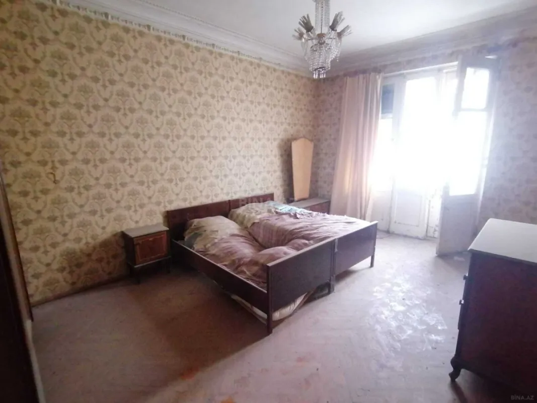 Satılır 3 otaqlı mənzil 95 m²