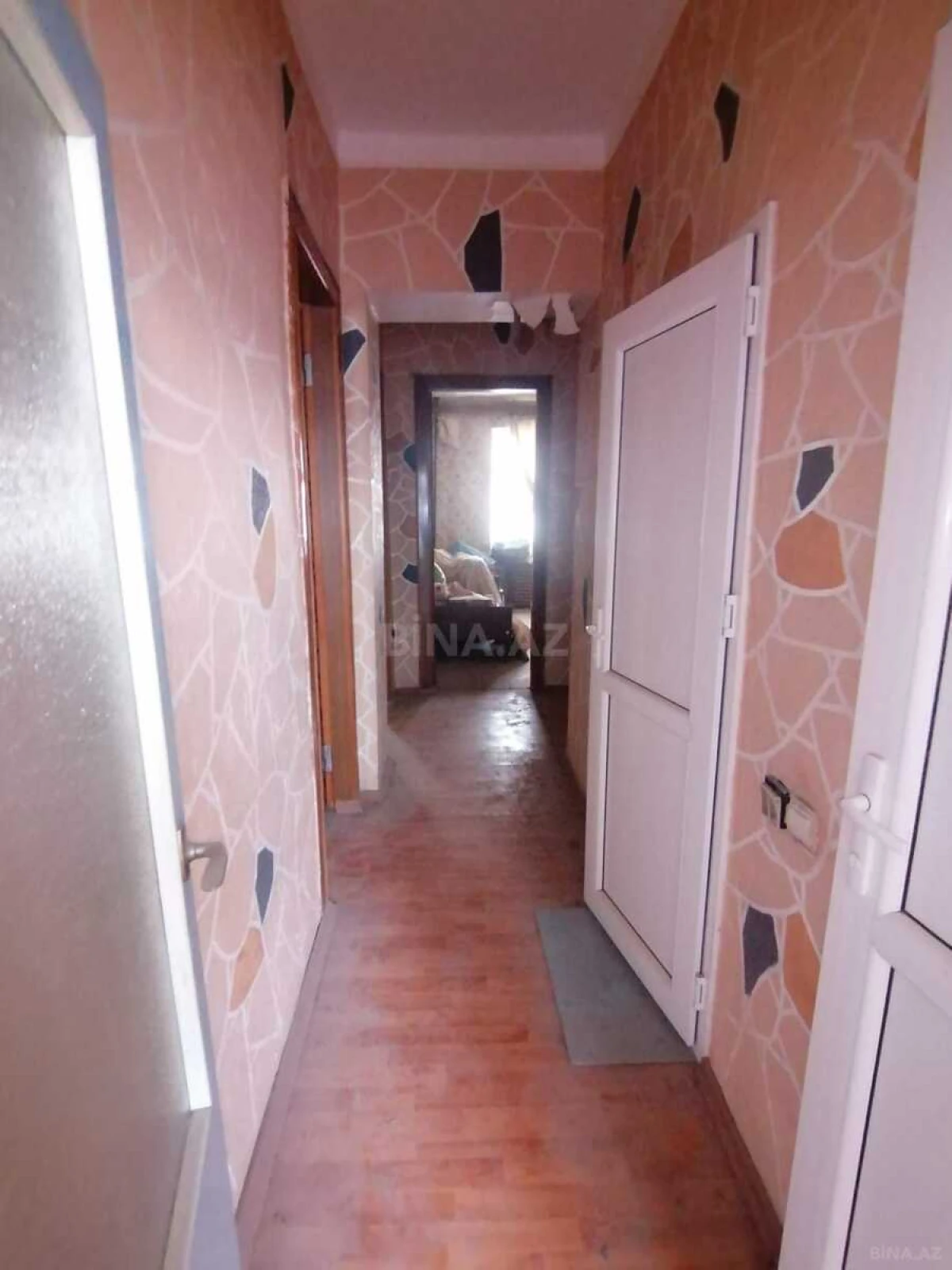 Satılır 3 otaqlı mənzil 95 m²