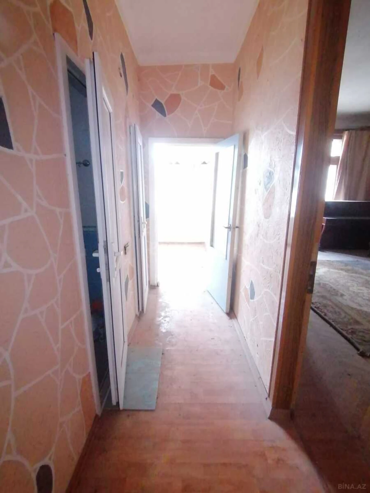 Satılır 3 otaqlı mənzil 95 m²