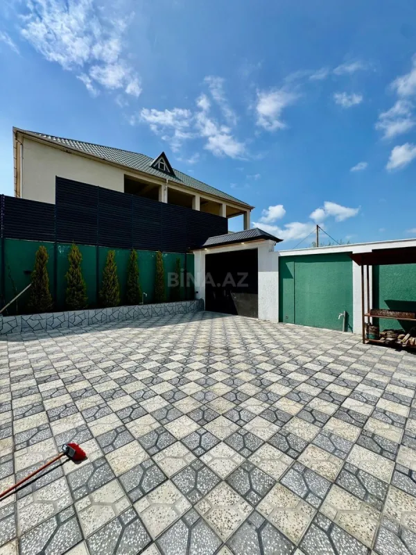 Satılır 4 otaqlı həyət evi 150 m²