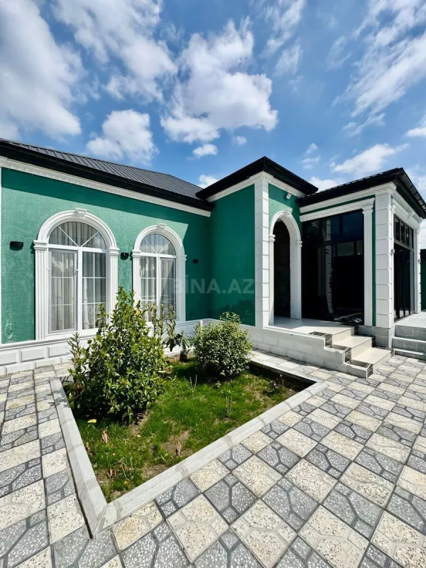 Satılır 4 otaqlı həyət evi 150 m²