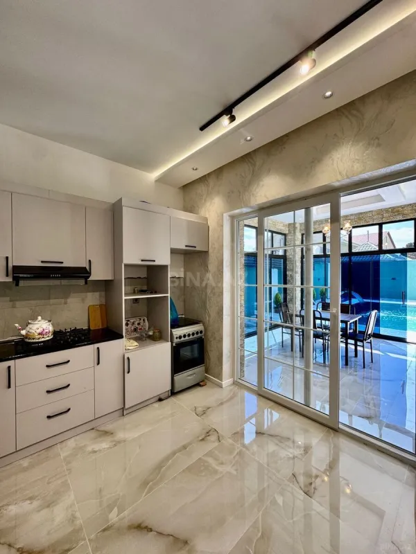 Satılır 4 otaqlı həyət evi 150 m²