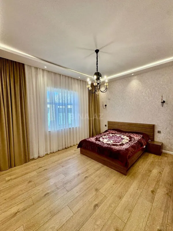Satılır 4 otaqlı həyət evi 150 m²