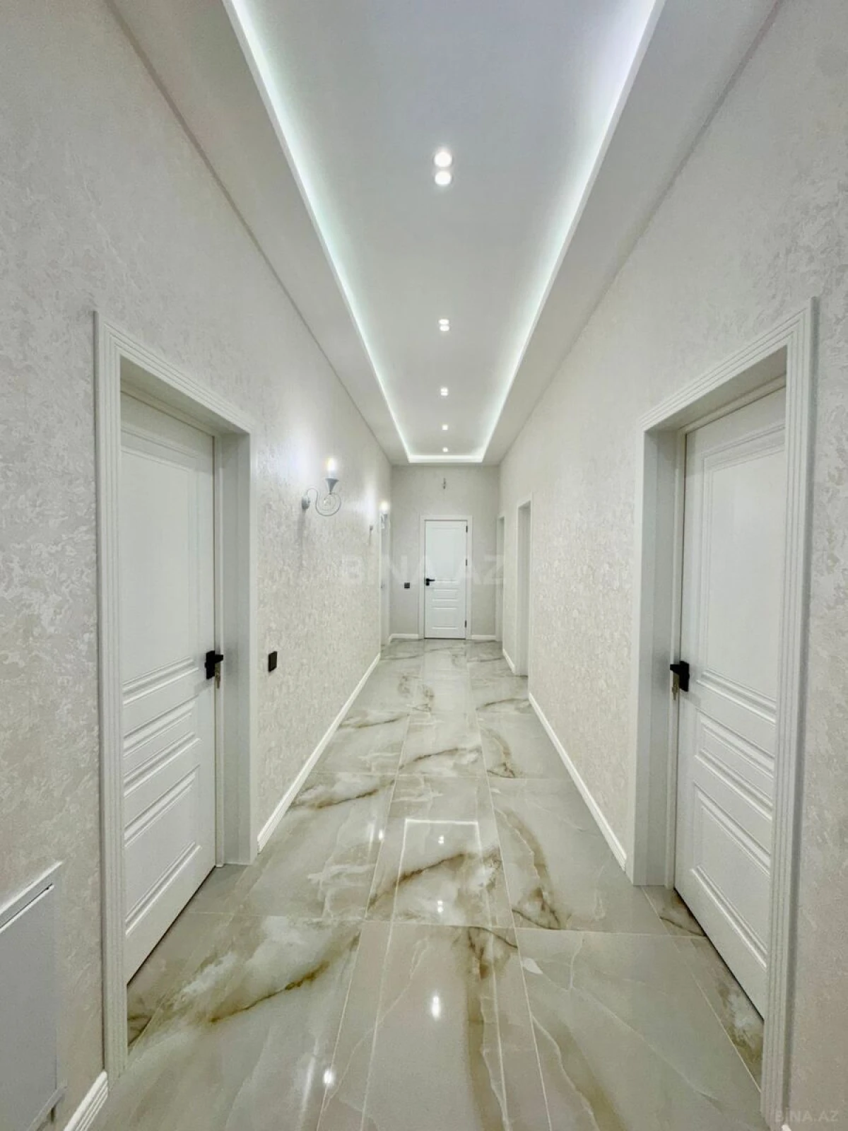 Satılır 4 otaqlı həyət evi 150 m²