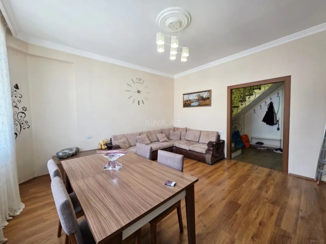 Satılır 3 otaqlı mənzil 105 m²