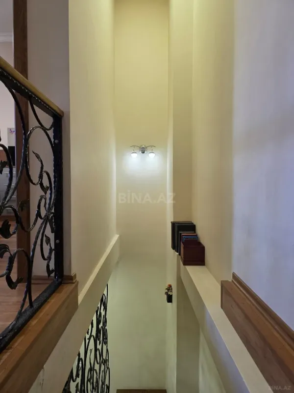 Satılır 3 otaqlı mənzil 105 m²