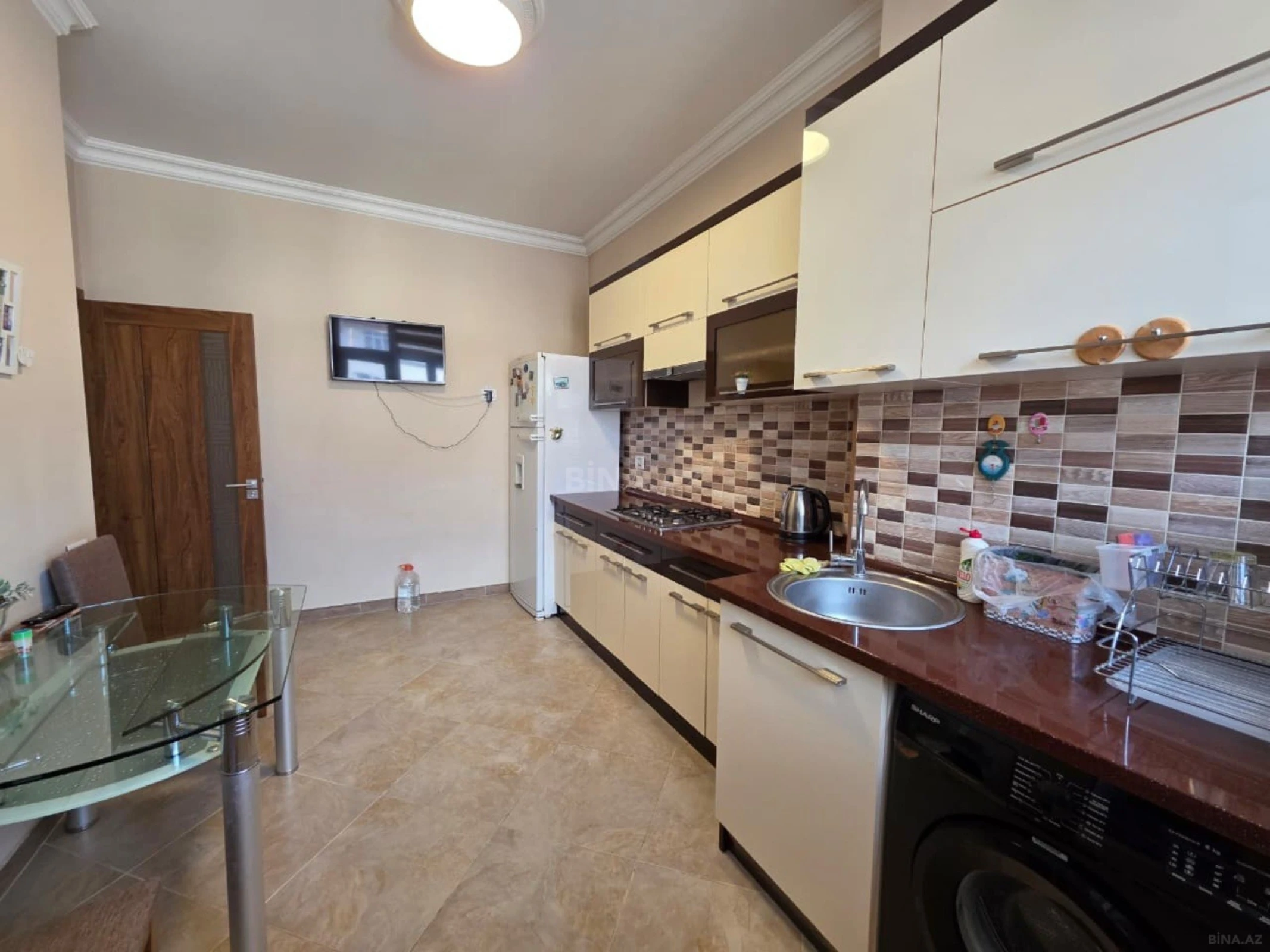 Satılır 3 otaqlı mənzil 105 m²