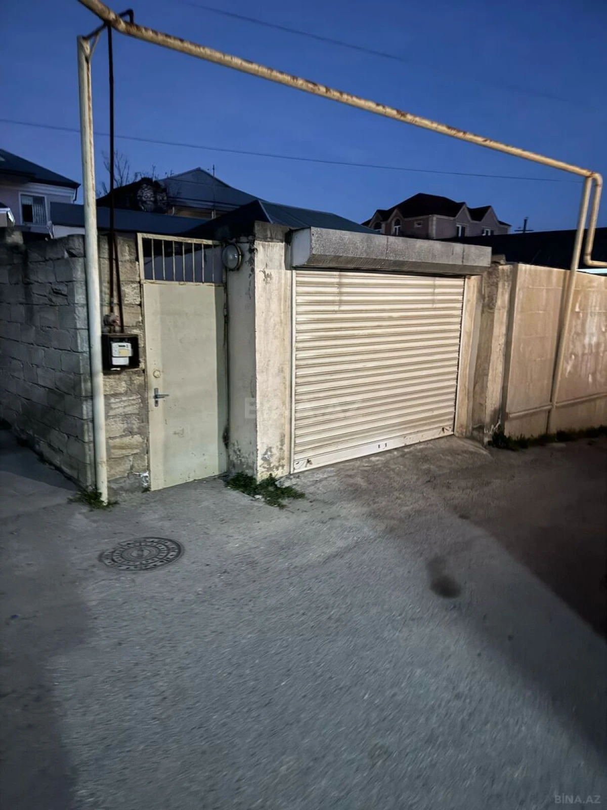 Satılır 4 otaqlı həyət evi 137 m²