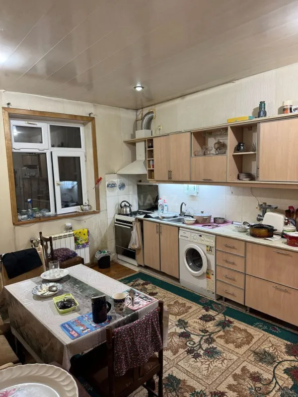 Satılır 4 otaqlı həyət evi 137 m²