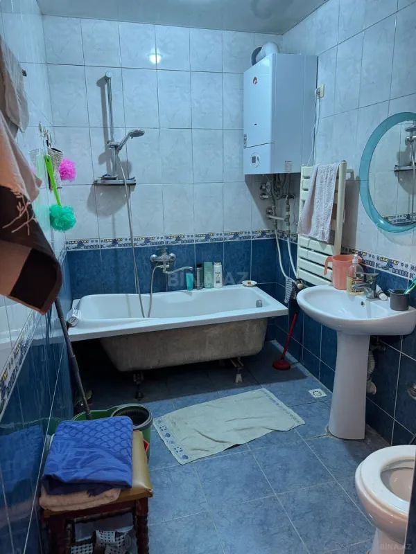 Satılır 4 otaqlı həyət evi 137 m²