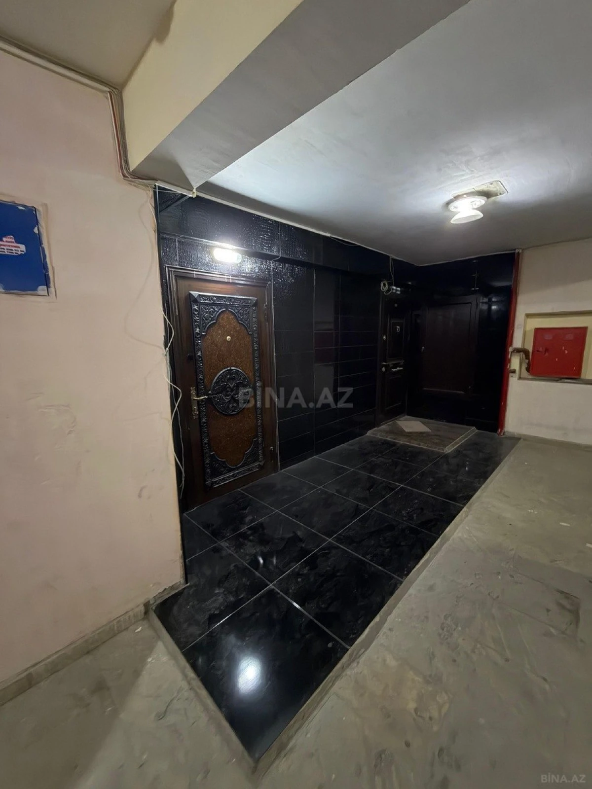 Satılır 1 otaqlı mənzil 55 m²