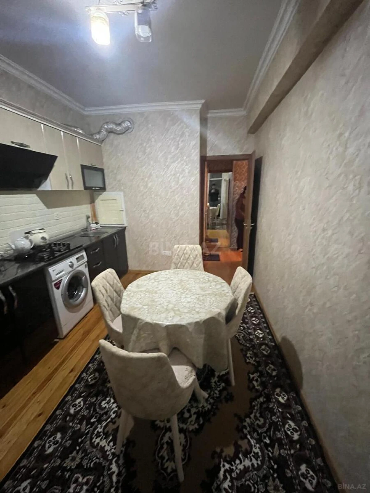 Satılır 2 otaqlı mənzil 65 m²