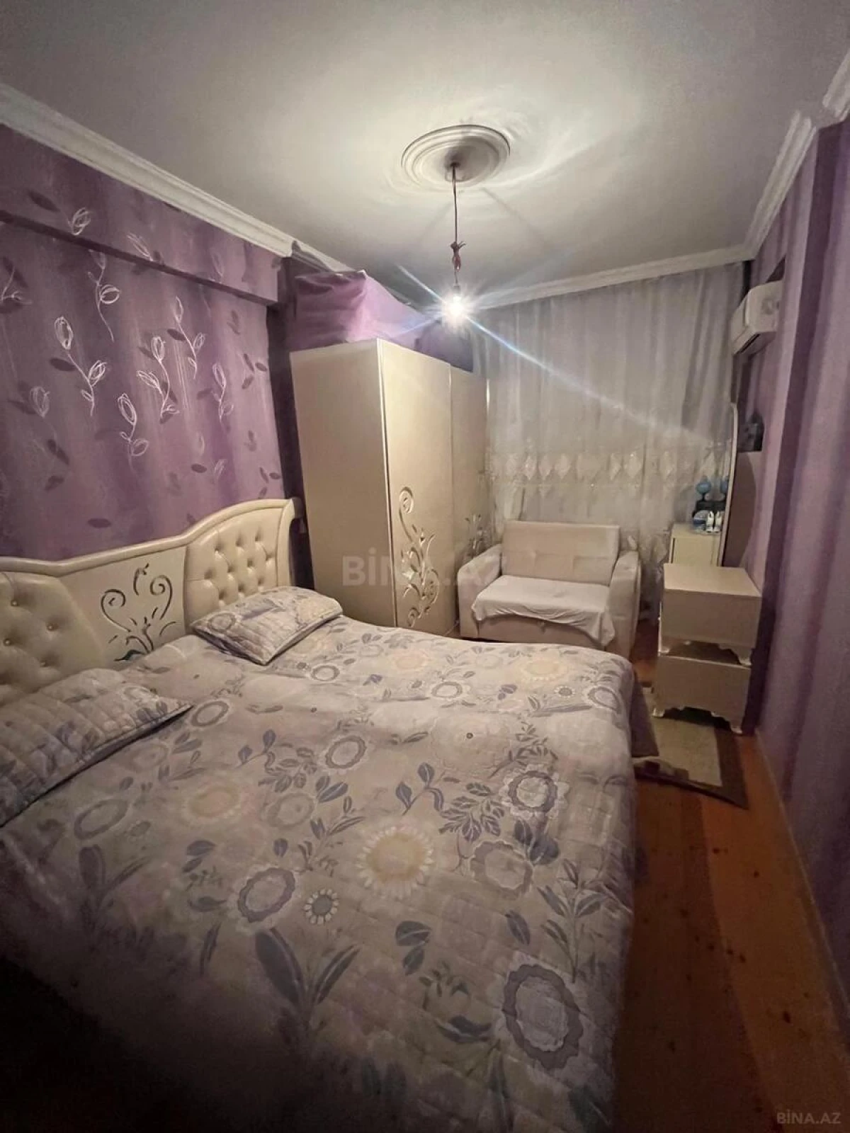 Satılır 2 otaqlı mənzil 65 m²