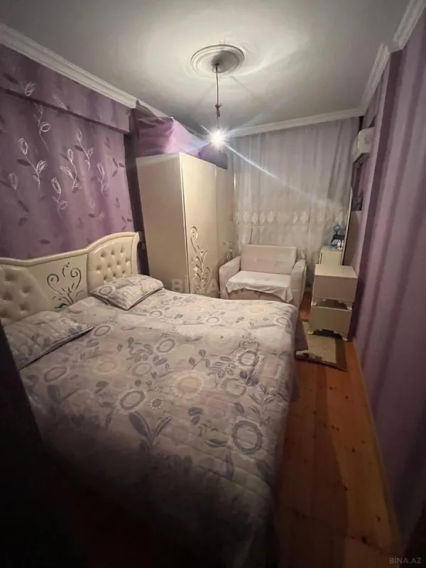 Satılır 2 otaqlı mənzil 65 m²