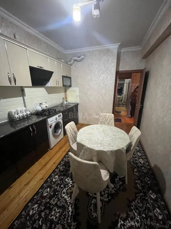 Satılır 2 otaqlı mənzil 65 m²