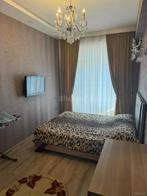 Kirayə verilir 2 otaqlı mənzil 70 m²