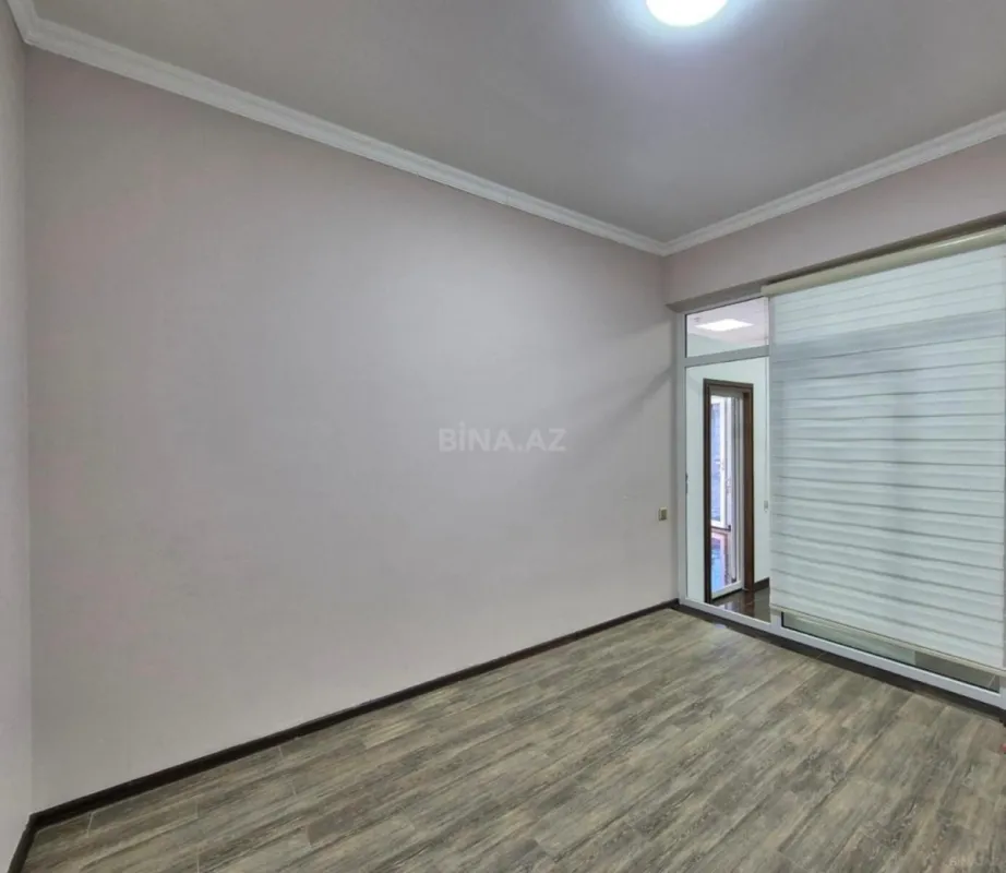 Kirayə verilir 4 otaqlı ofis 70 m²