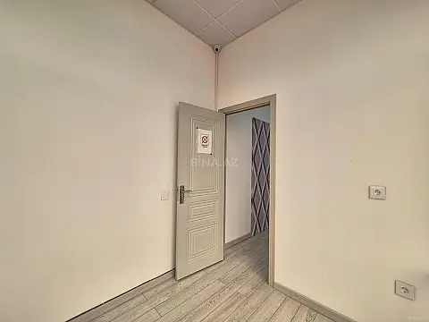 Kirayə verilir 4 otaqlı ofis 70 m²