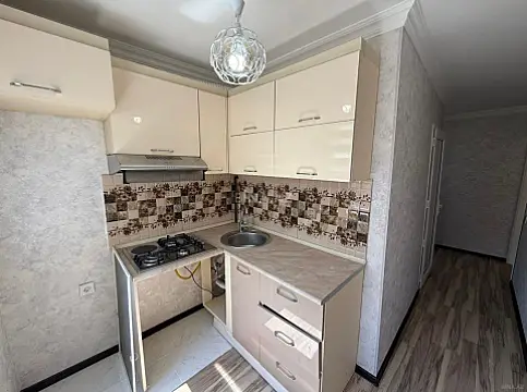 Satılır 2 otaqlı mənzil 50 m²