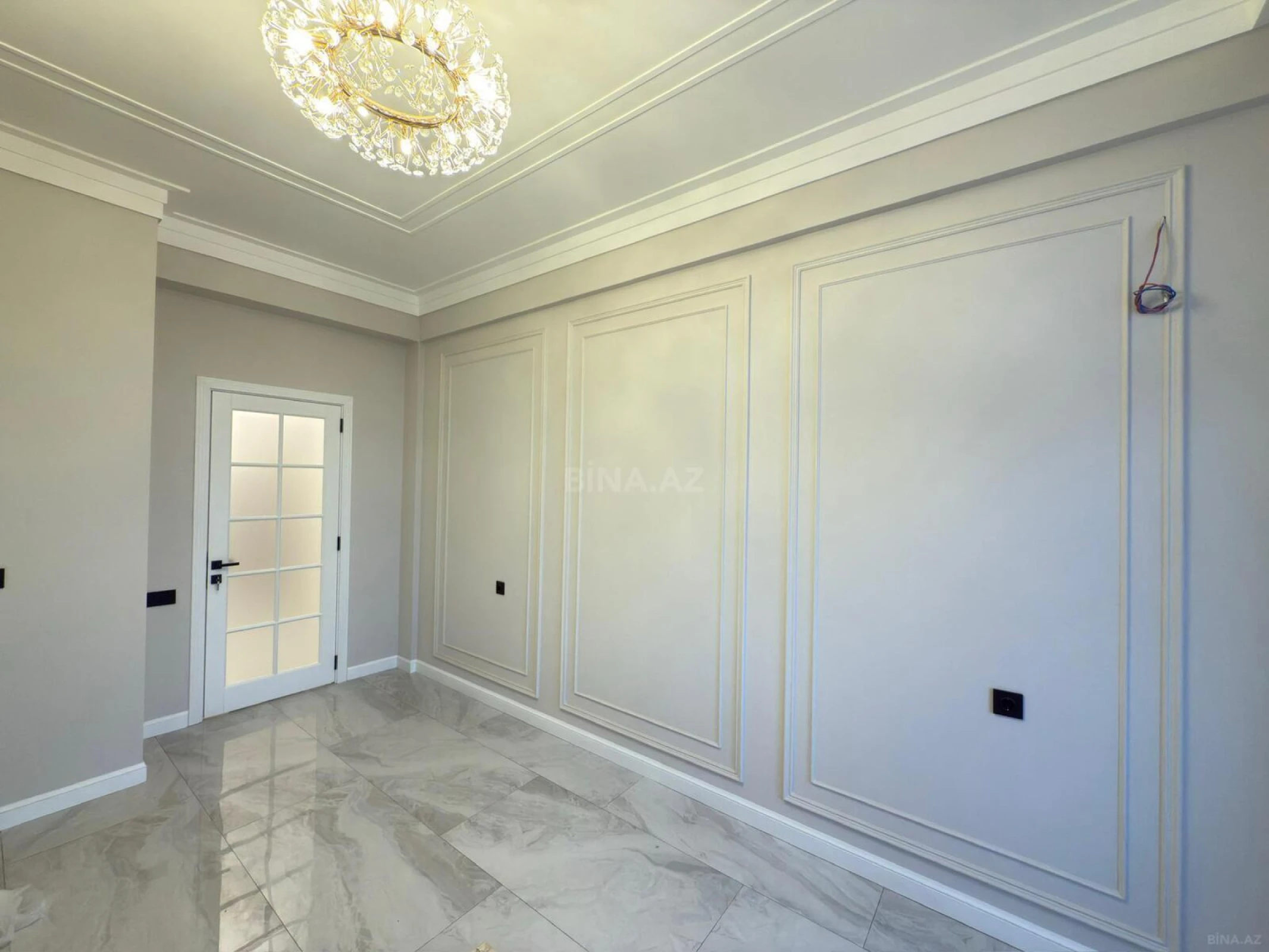 Satılır 3 otaqlı mənzil 101 m²