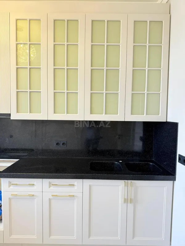 Satılır 3 otaqlı mənzil 101 m²