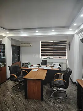 Kirayə verilir 7 otaqlı ofis 210 m²