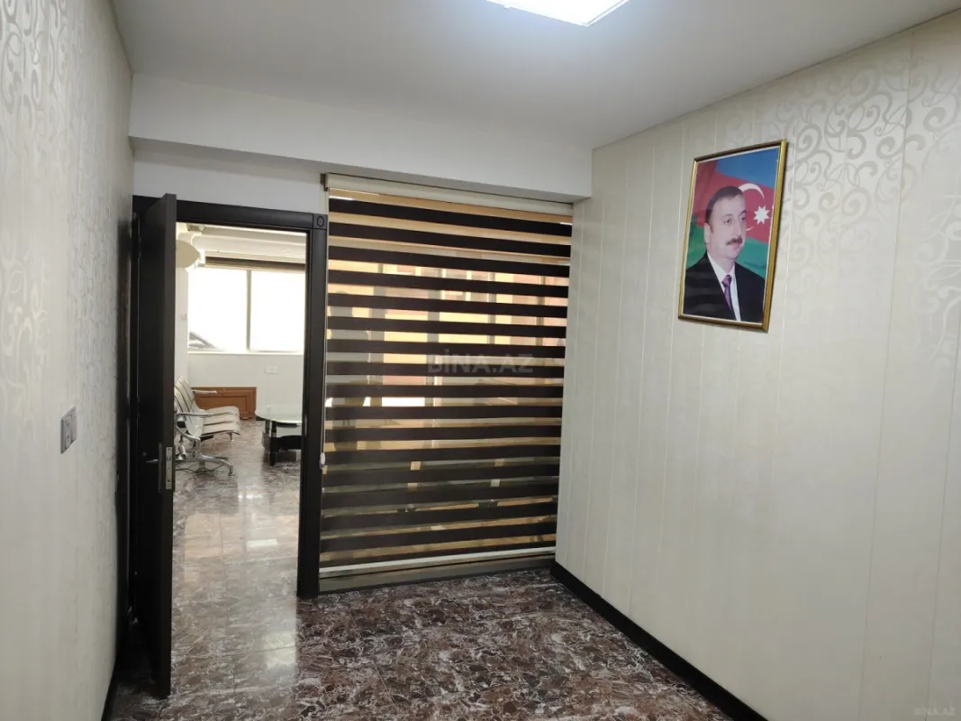 Kirayə verilir 7 otaqlı ofis 210 m²