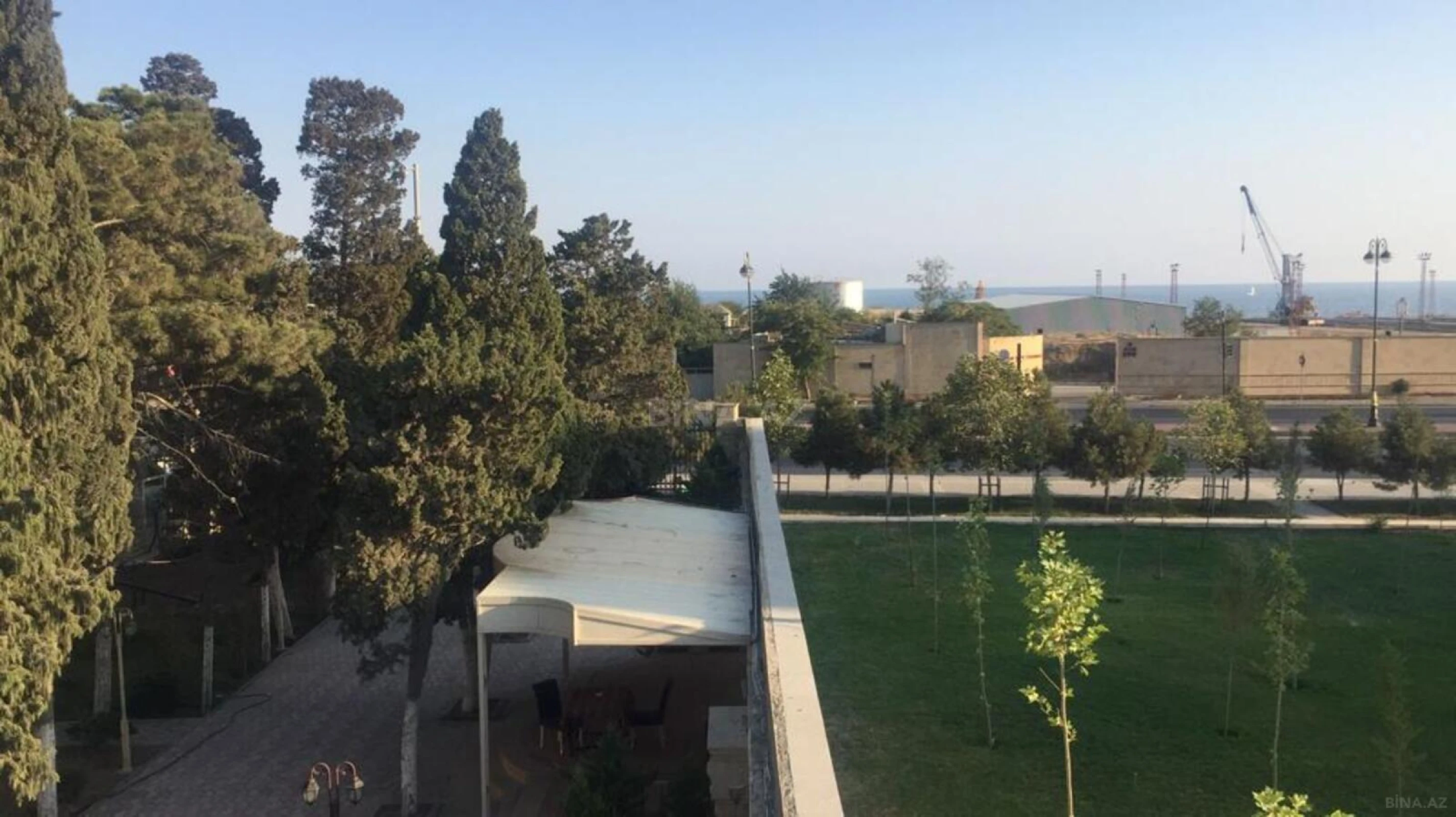 Kirayə verilir obyekt 550 m²