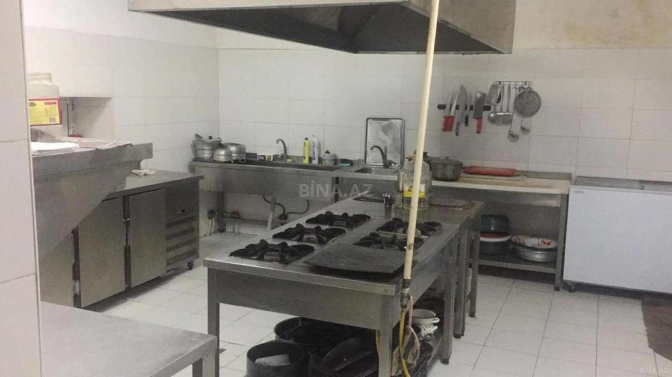 Kirayə verilir obyekt 550 m²