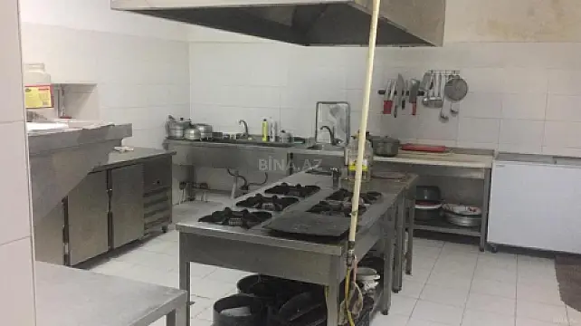 Kirayə verilir obyekt 550 m²