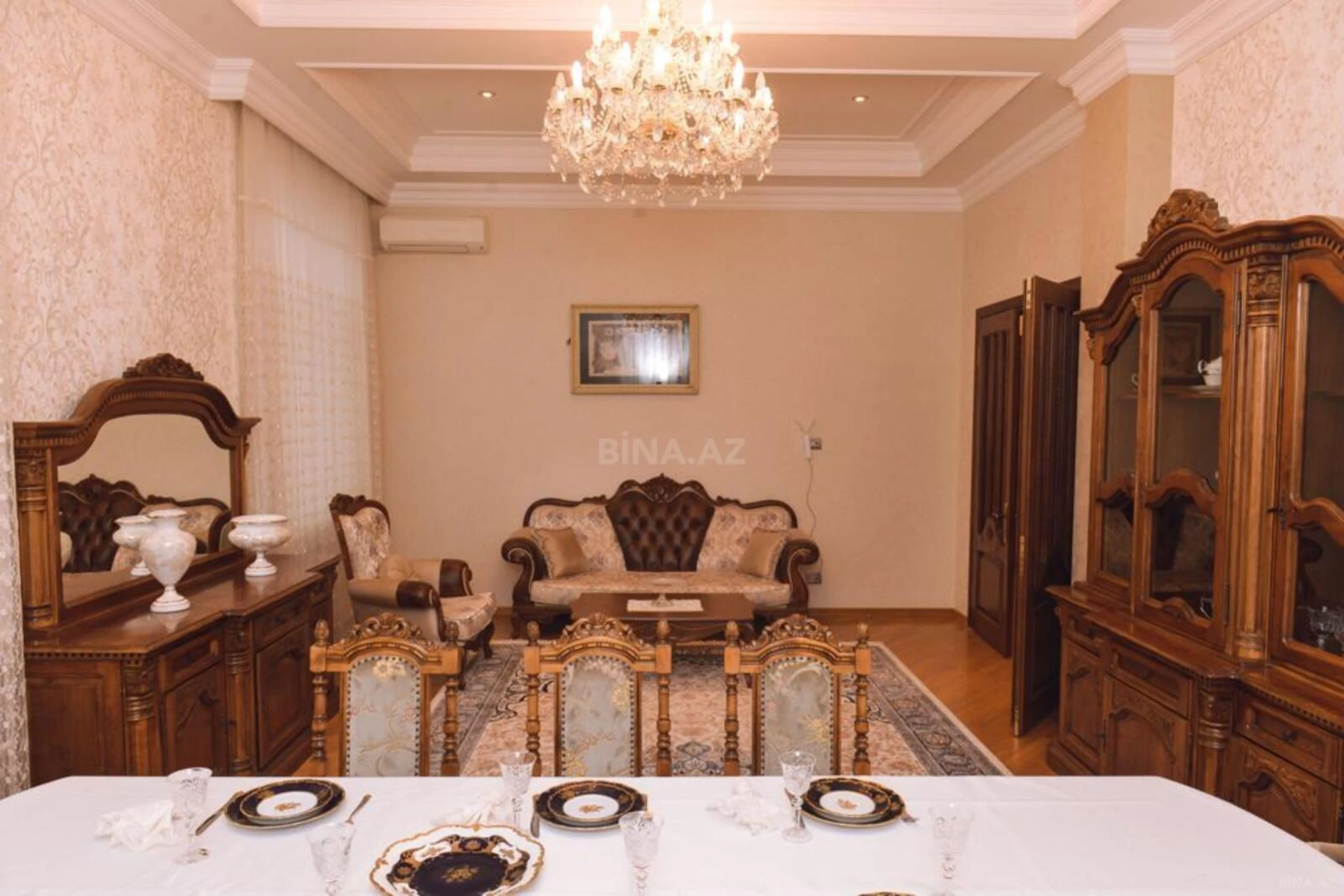 Kirayə verilir 5 otaqlı həyət evi 250 m²