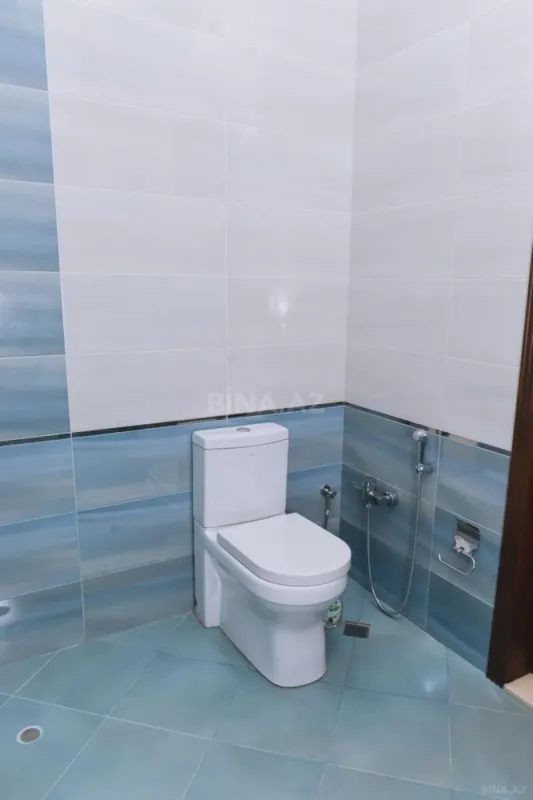 Kirayə verilir 5 otaqlı həyət evi 250 m²