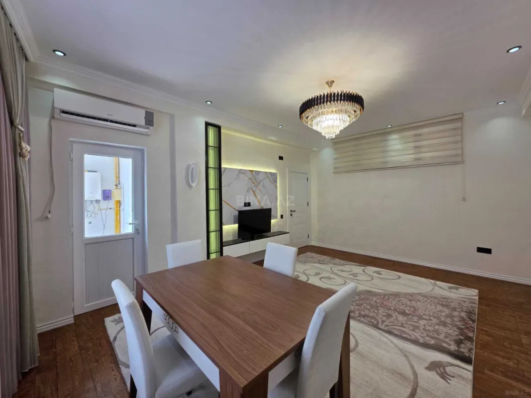 Satılır 2 otaqlı mənzil 70 m²